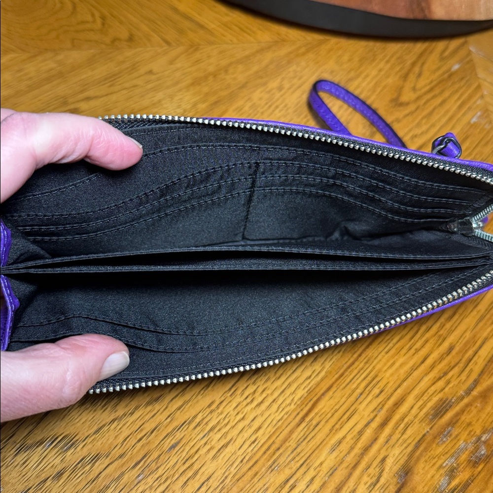 NEW COACH BLEECKER L ZIP WALLET IN PURPLE IRIS - Picture 10 of 15